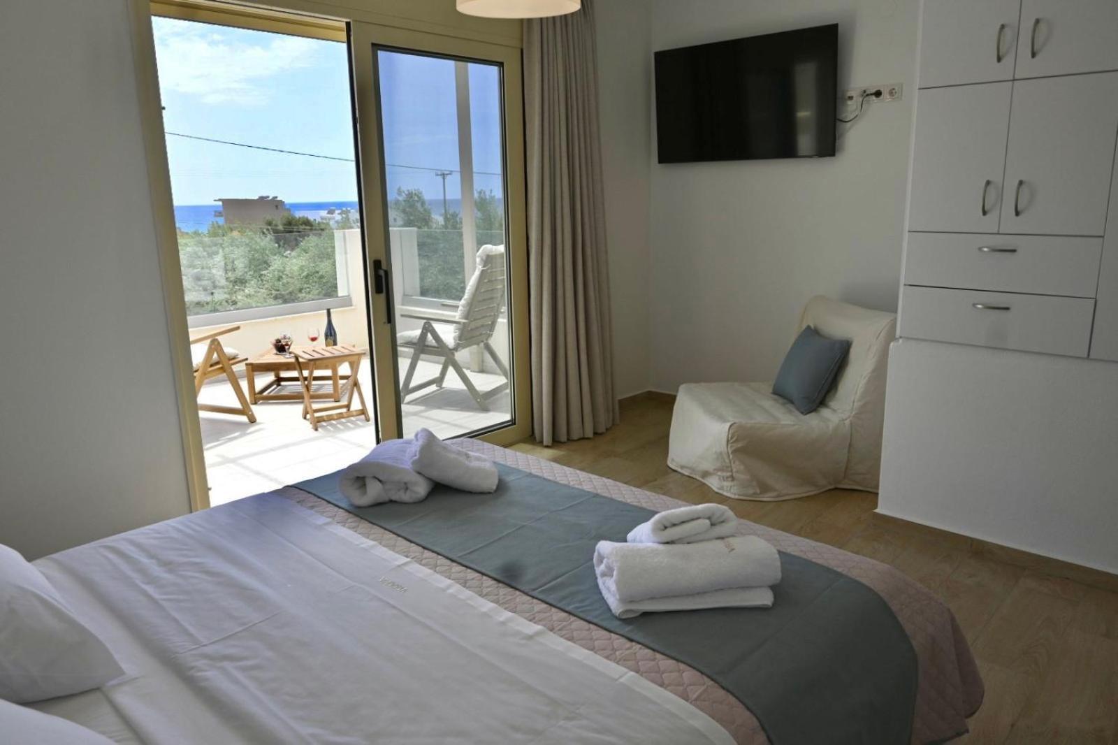 Vegera Holiday Homes 플라키아스 외부 사진
